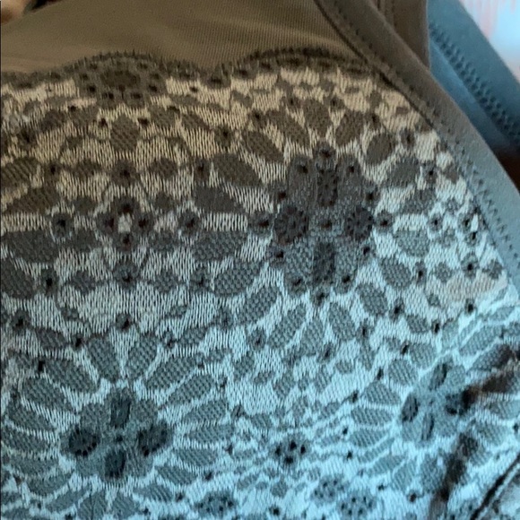 🌻 2/$15 Aerie Tshirt Bra 36D NWOT - Picture 3 of 3